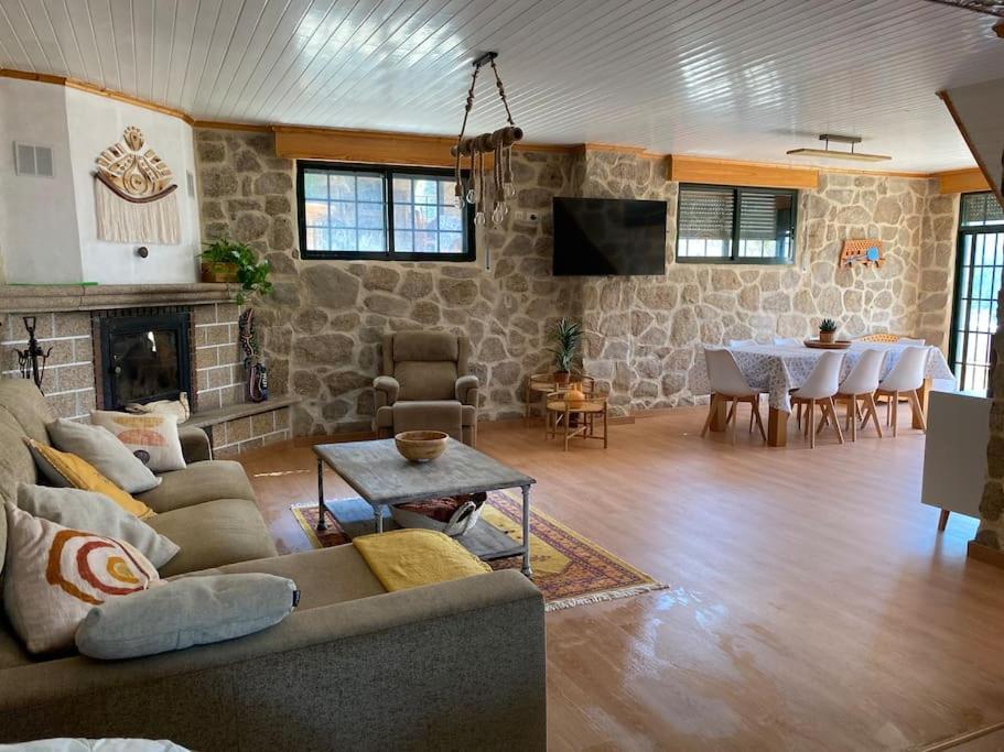 La Loba - Un Pequeno Paraiso A Tu Alcance Villa Fornelos de Montes Exterior photo
